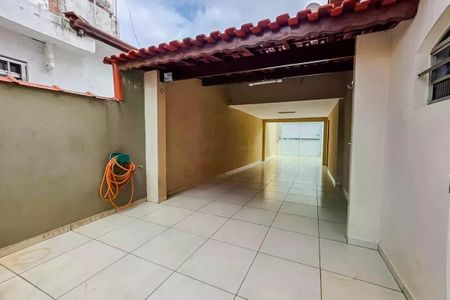 Casa à venda com 4 quartos, 200m² em Vila Camilópolis, Santo André