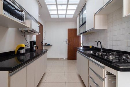Apartamento à venda com 134m², 3 quartos e 3 vagas
