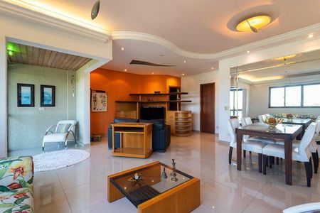 Apartamento à venda com 134m², 3 quartos e 3 vagas