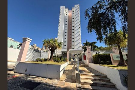 Apartamento para alugar com 90m², 3 quartos e 2 vagas
