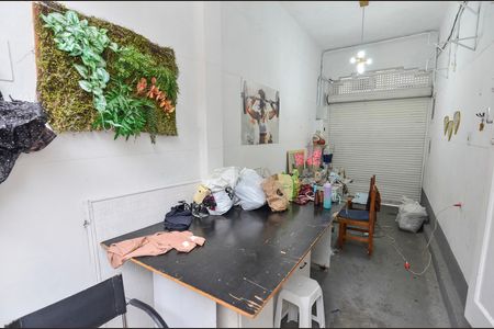 Casa à venda com 300m², 4 quartos e 1 vagaGaragem