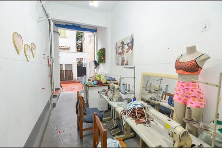 Casa à venda com 300m², 4 quartos e 1 vagaGaragem