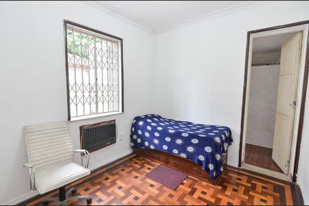 Casa à venda com 300m², 4 quartos e 1 vagaQuarto 4