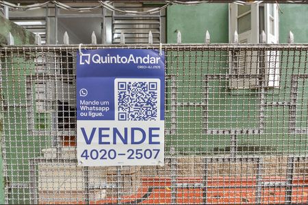 Casa à venda com 300m², 4 quartos e 1 vagaFachada
