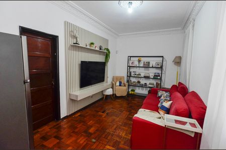 Casa à venda com 300m², 4 quartos e 1 vagaSala