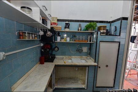 Casa à venda com 300m², 4 quartos e 1 vagaCozinha
