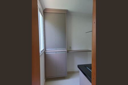 Apartamento para alugar com 2 quartos, 50m² em Parque Meia Lua, Jacareí