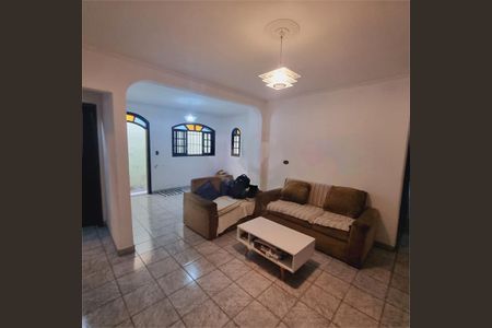 Casa à venda com 3 quartos, 176m² em Jardim Colonial, São Paulo