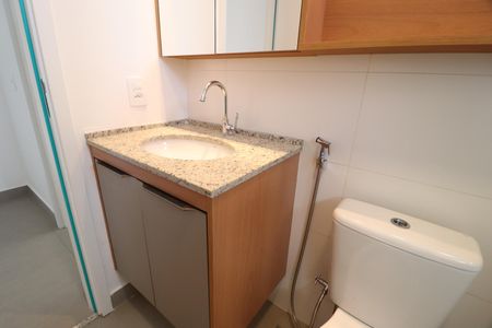 Apartamento para alugar com 69m², 2 quartos e 1 vagaBanheiro Social