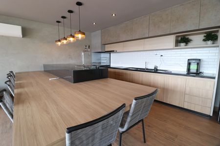Apartamento para alugar com 69m², 2 quartos e 1 vagaÁrea comum - Salão de festas
