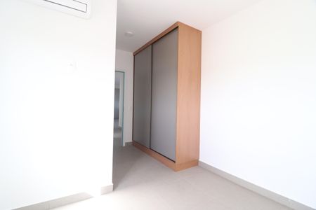 Apartamento para alugar com 69m², 2 quartos e 1 vagaQuarto 2 - Suíte