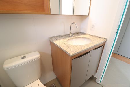 Apartamento para alugar com 69m², 2 quartos e 1 vagaBanheiro do Quarto 2