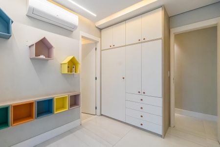 Apartamento para alugar com 140m², 4 quartos e 4 vagas Apartamento para alugar com 140m², 4 quartos e 4 vagasSuíte 1