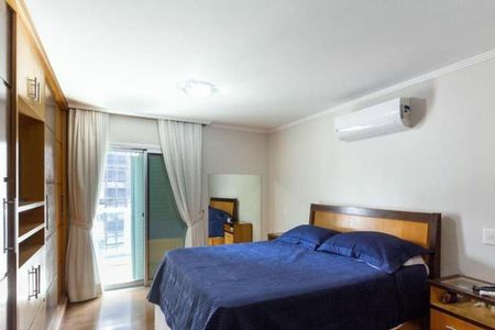 Apartamento à venda com 215m², 3 quartos e 2 vagas Apartamento à venda com 215m², 3 quartos e 2 vagasFoto 21