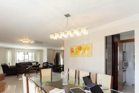 Foto 06 de apartamento à venda com 3 quartos, 215m² em Itaim Bibi, São Paulo