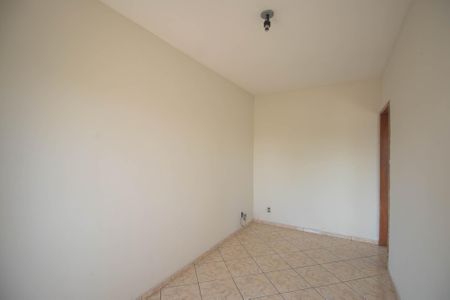 Sala de apartamento para alugar com 2 quartos, 70m² em Almerinda, São Gonçalo