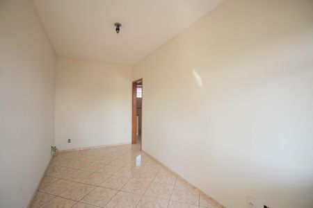 Sala de apartamento para alugar com 2 quartos, 70m² em Almerinda, São Gonçalo