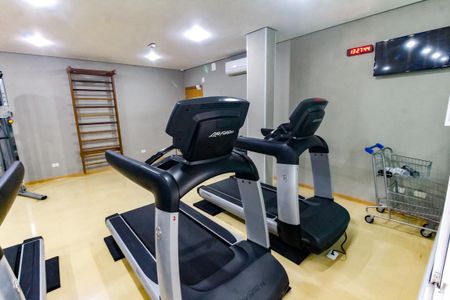 Apartamento à venda com 102m², 3 quartos e 2 vagas Apartamento à venda com 102m², 3 quartos e 2 vagasÁrea comum - Academia