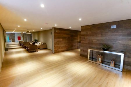 Apartamento à venda com 102m², 3 quartos e 2 vagas Apartamento à venda com 102m², 3 quartos e 2 vagasHall de entrada