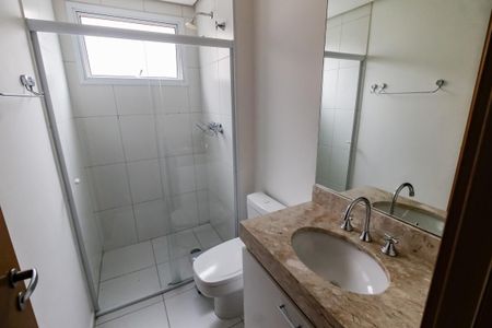 Apartamento à venda com 102m², 3 quartos e 2 vagas Apartamento à venda com 102m², 3 quartos e 2 vagasBanheiro Corredor