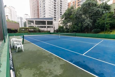 Apartamento à venda com 102m², 3 quartos e 2 vagas Apartamento à venda com 102m², 3 quartos e 2 vagasQuadra Esportiva