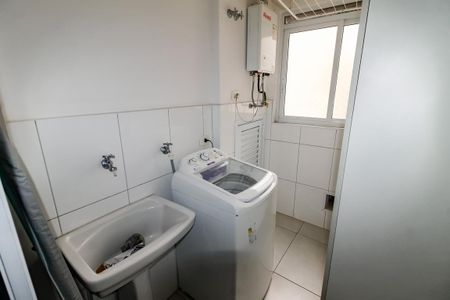 Apartamento à venda com 102m², 3 quartos e 2 vagas Apartamento à venda com 102m², 3 quartos e 2 vagasÁrea de Serviço