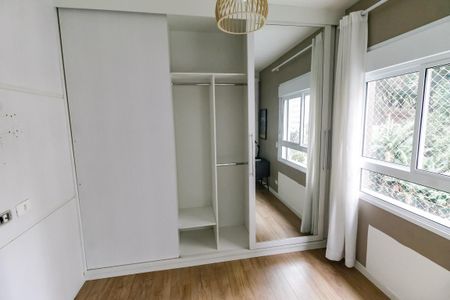 Apartamento à venda com 102m², 3 quartos e 2 vagas Apartamento à venda com 102m², 3 quartos e 2 vagasSuíte - armários