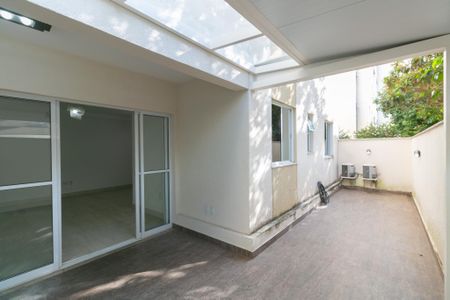 Apartamento à venda com 122m², 3 quartos e 2 vagas