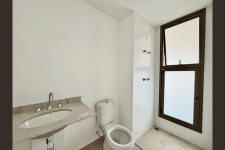 Apartamento à venda com 145m², 3 quartos e 2 vagas Apartamento à venda com 145m², 3 quartos e 2 vagasQuarto 1 Banheiro