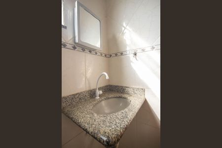 Apartamento para alugar com 70m², 2 quartos e 1 vaga Apartamento para alugar com 70m², 2 quartos e 1 vagaBanheiro