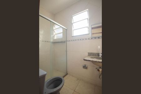 Apartamento para alugar com 70m², 2 quartos e 1 vaga Apartamento para alugar com 70m², 2 quartos e 1 vagaBanheiro