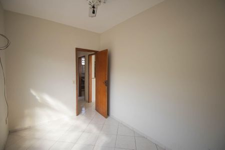 Quarto 2 de apartamento para alugar com 2 quartos, 70m² em Almerinda, São Gonçalo