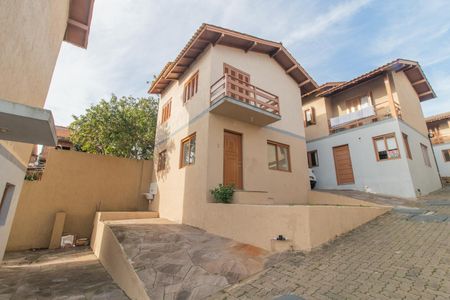 Casa de condomínio à venda com 130m², 2 quartos e 2 vagasFachada