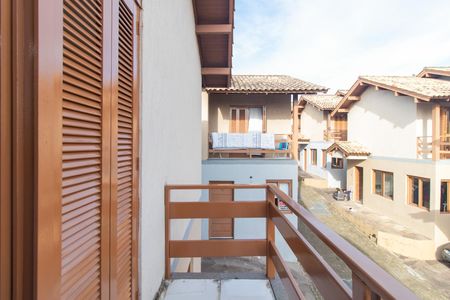 Casa de condomínio à venda com 130m², 2 quartos e 2 vagasVaranda do Quarto 2
