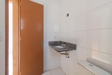 Casa de condomínio à venda com 130m², 2 quartos e 2 vagasBanheiro