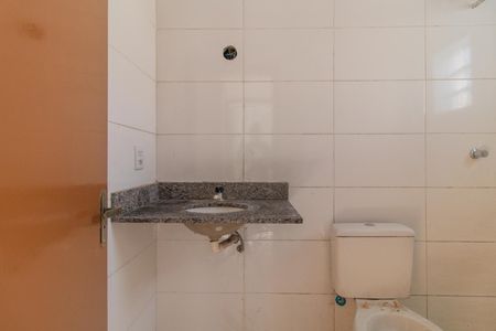 Casa de condomínio à venda com 130m², 2 quartos e 2 vagasBanheiro