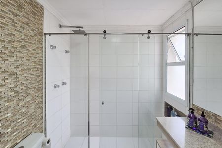 Apartamento à venda com 156m², 3 quartos e 3 vagasBanheiro da Suíte