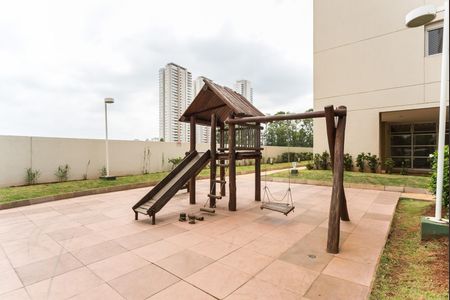 Apartamento à venda com 156m², 3 quartos e 3 vagasÁrea comum - Playground