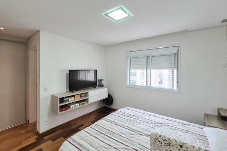 Apartamento à venda com 156m², 3 quartos e 3 vagassuíte