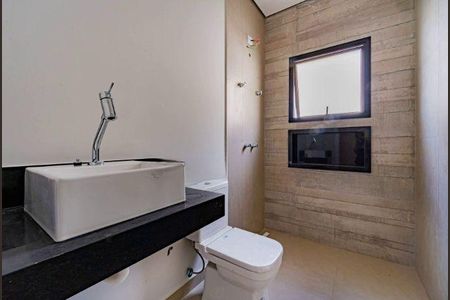 Casa à venda com 480m², 4 quartos e 6 vagas