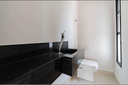Casa à venda com 480m², 4 quartos e 6 vagas