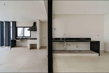 Casa à venda com 480m², 4 quartos e 6 vagas