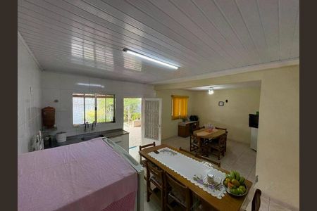 Casa à venda com 2 quartos, 146m² em Parque Novo Oratório, Santo André