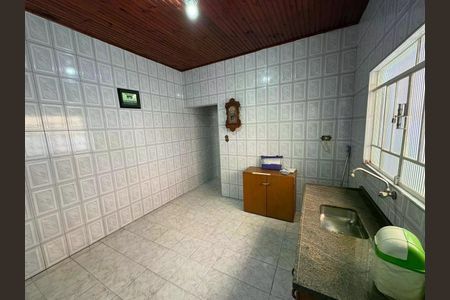 Casa à venda com 146m², 2 quartos e 2 vagas