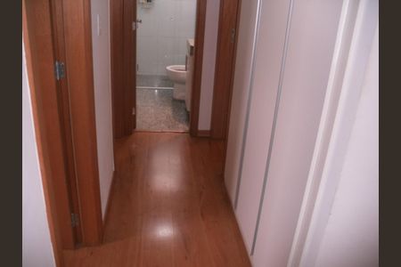 Apartamento à venda com 130m², 4 quartos e 3 vagas