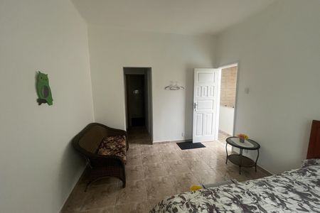 Casa à venda com 571m², 5 quartos e 6 vagas Casa à venda com 571m², 5 quartos e 6 vagasQuarto 5