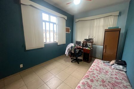 Casa à venda com 571m², 5 quartos e 6 vagas Casa à venda com 571m², 5 quartos e 6 vagasQuarto 2