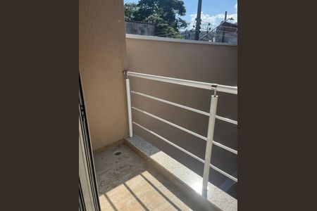 Casa à venda com 3 quartos, 200m² em Vila Pedra Branca, São Paulo
