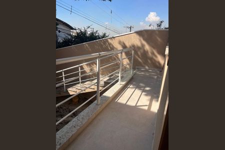 Casa à venda com 3 quartos, 200m² em Vila Pedra Branca, São Paulo