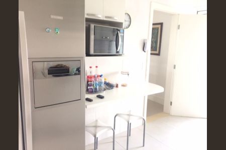 Foto 16 de apartamento à venda com 2 quartos, 102m² em Vila Suzana, São Paulo